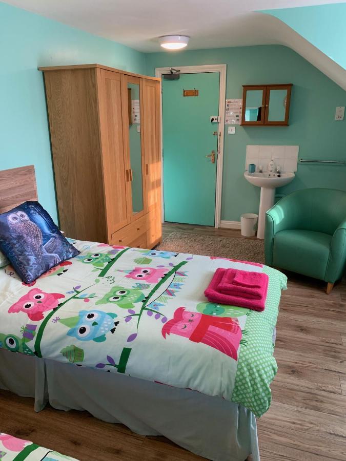 Bedrock Lodge Winterbourne Εξωτερικό φωτογραφία